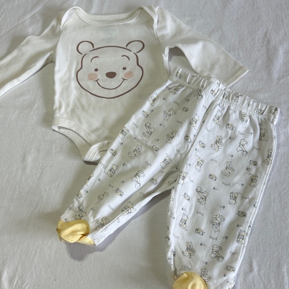 Disney Baby - Winnie the Pooh Cream and Yellow Baby Bodysuit Set - Picture 1 of 7